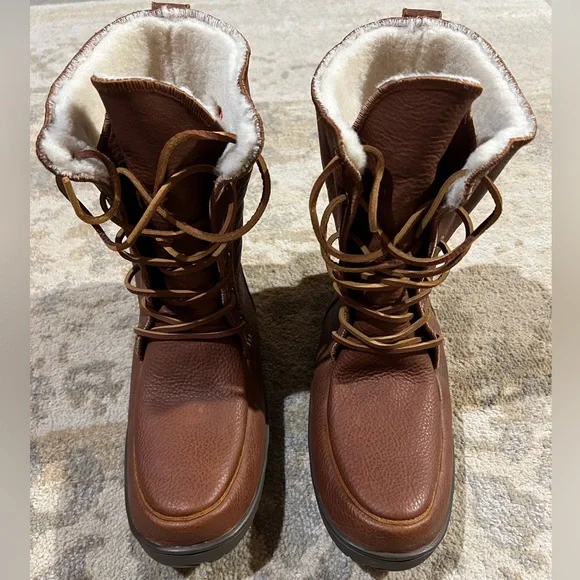Manitobah Mukluks Men’s Waterproof Tundra - Picture 1 of 7